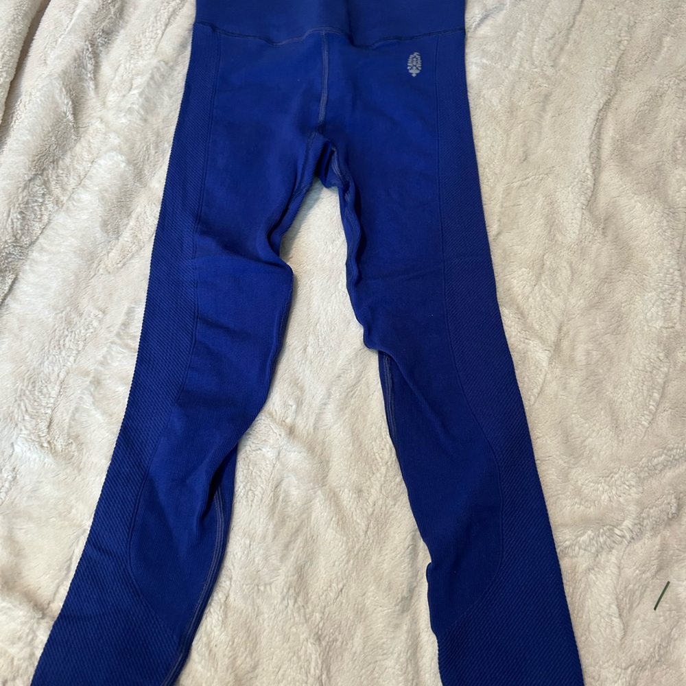 FP movement XS 22” inseam